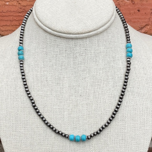 Turquoise Triple Accent Navajo Style Pearl Necklace - Picture 1 of 2